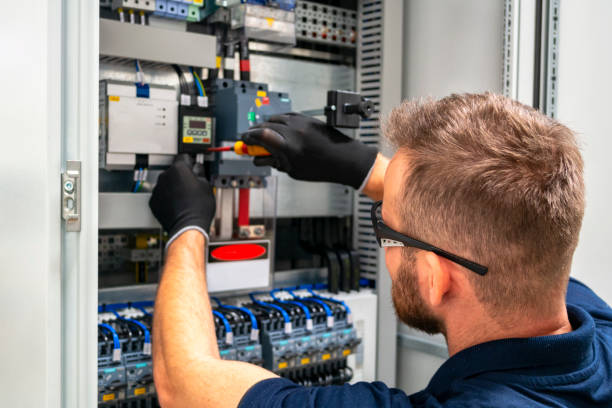 Best Commercial Electrician Services  in Merced, CA